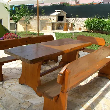 Celina דירה *