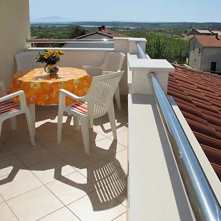Celina Apartament *